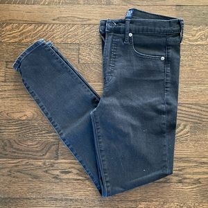 Gap Skinny Jean